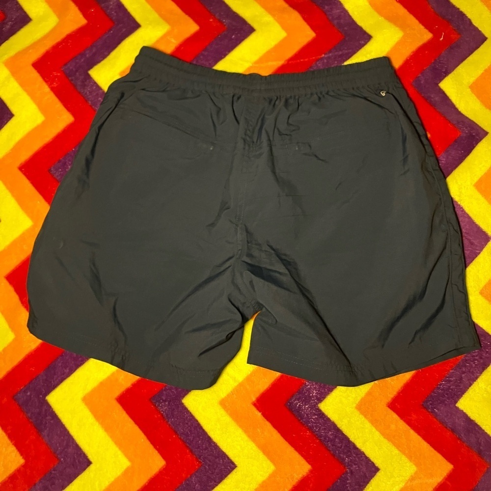 Ellesse shorts size medium - Picture 4 of 4